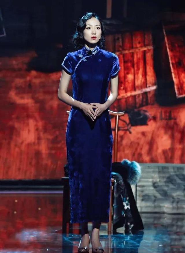 经常为各大奢侈品牌走秀的"大表姐"刘雯的身材也是极好的,而且体脂很