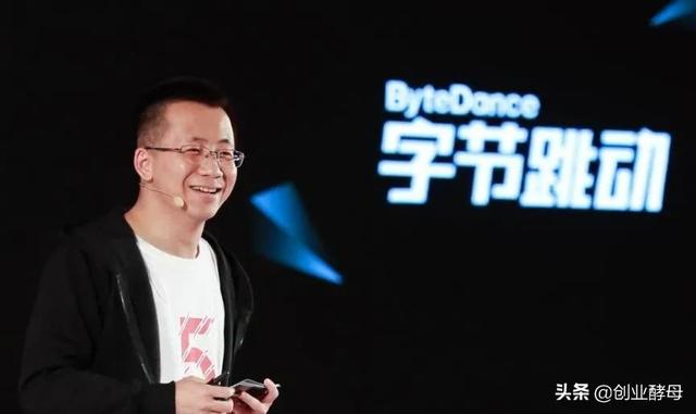 张一鸣、黄峥、王小川：卸得下权力，退不去江湖