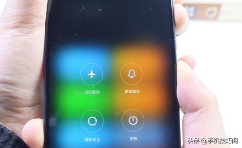 手机锁屏密码忘记了？别着急，维修师傅免费给你支一招-第3张图片-9158手机教程网