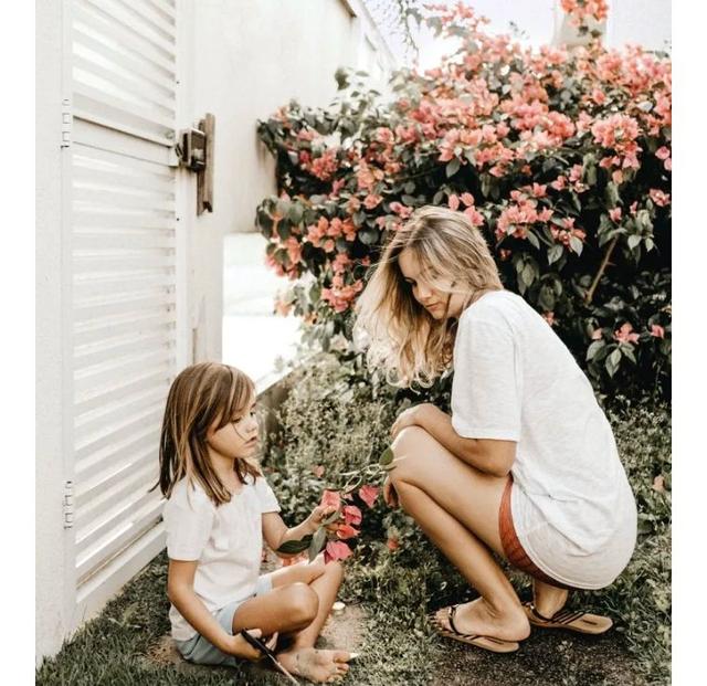 妈妈爱孩子，却总是忍不住发火：请先停下脚步拥抱自己