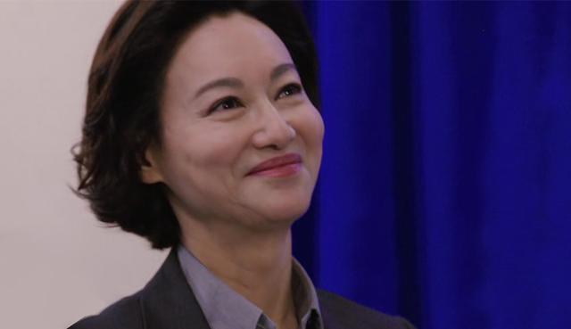 两个儿子都被自己害死！就为做香港警务处长值得吗？