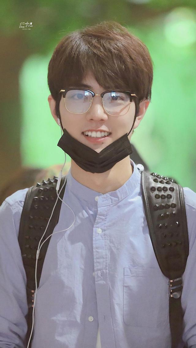 肖战年轻时——肖战年轻时-天晟网