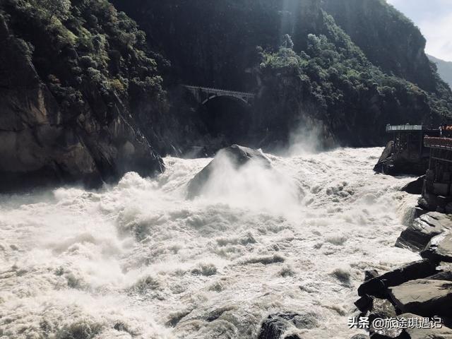 ��214��ع�·����Ӧ����ô�棿9��8ҹ�ľ����г̱�����ط��