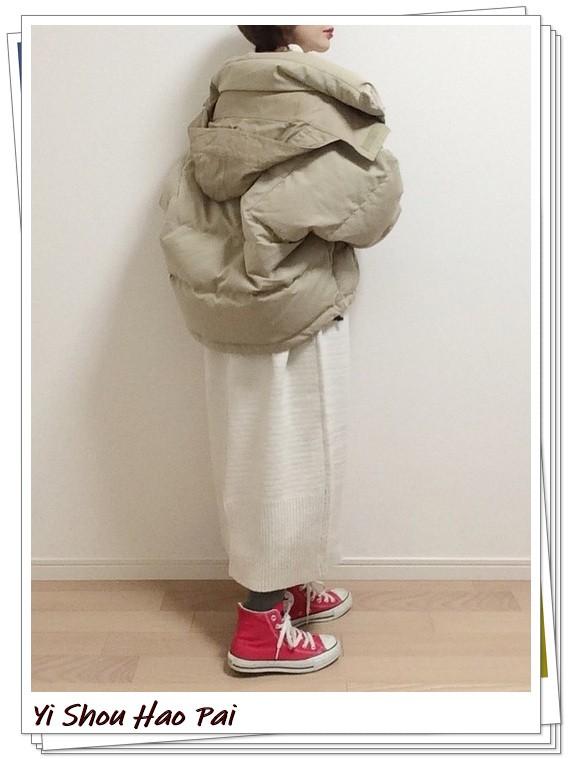 红鞋子搭配什么裤子好看（红色匡威鞋的秋冬穿搭27例）