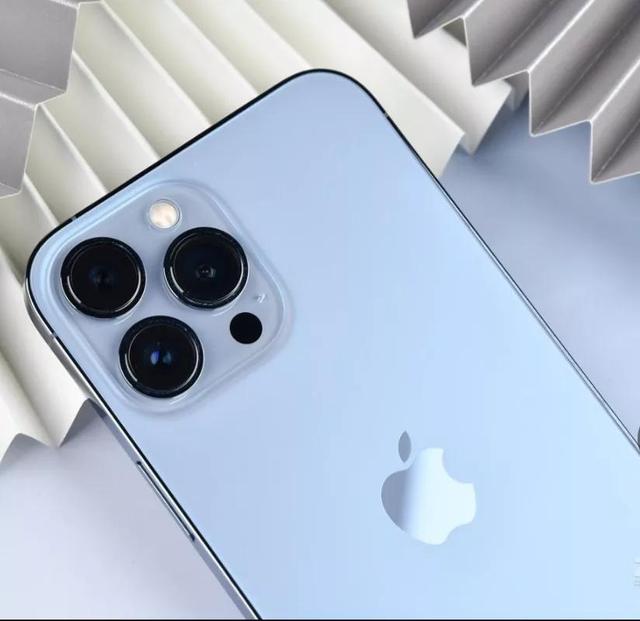 iPhone13promax是否能成为钉子户？