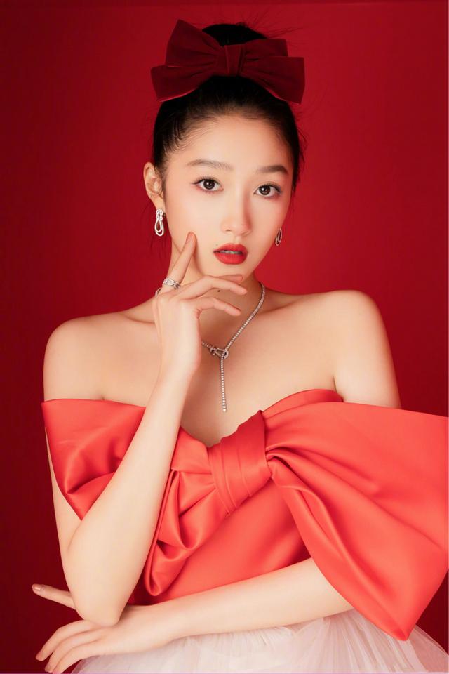 关晓彤造型师是谁(关晓彤的造型师是谁)