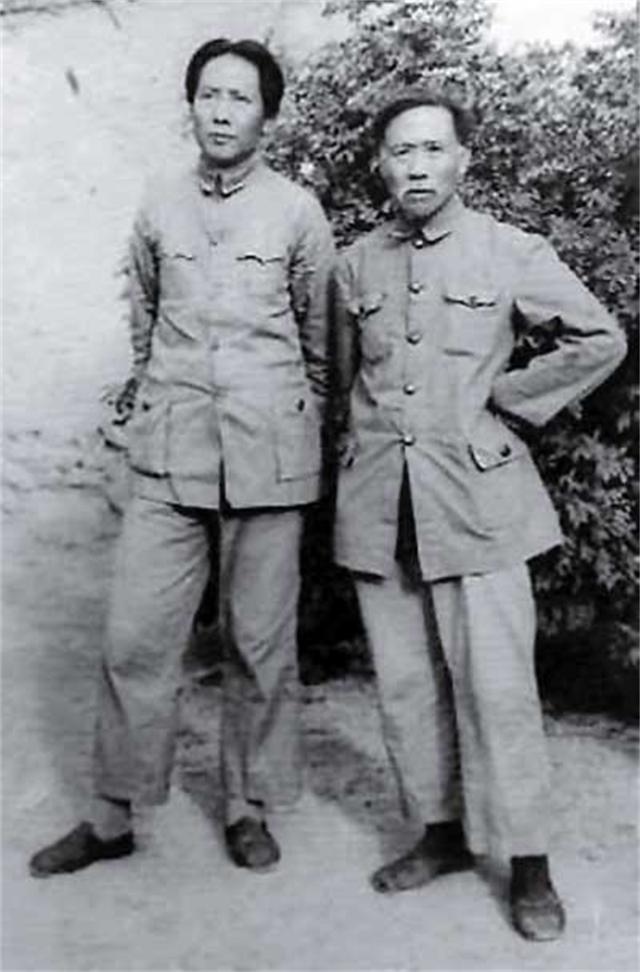 毛主席亲自下令，从速逮捕罗克绍并就地处决，罗克绍做了什么事？