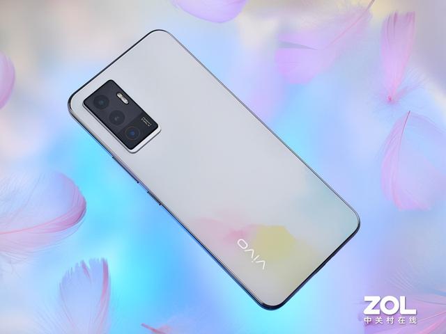 小姐姐的自拍新装备 vivo  S10e图赏