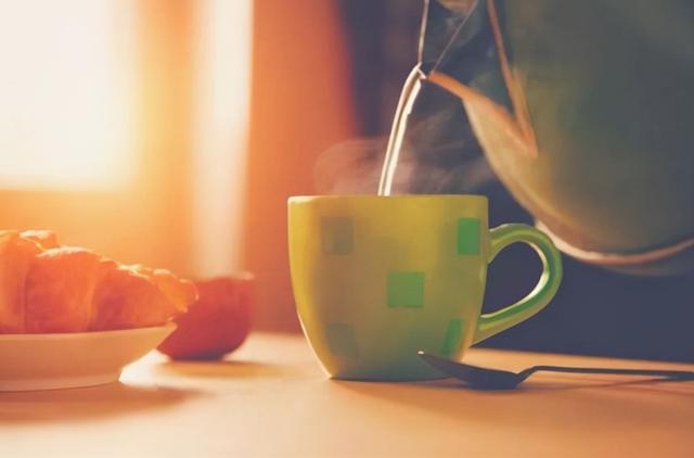 冬季经常痰多，怎么也咳不出来，是怎么了？