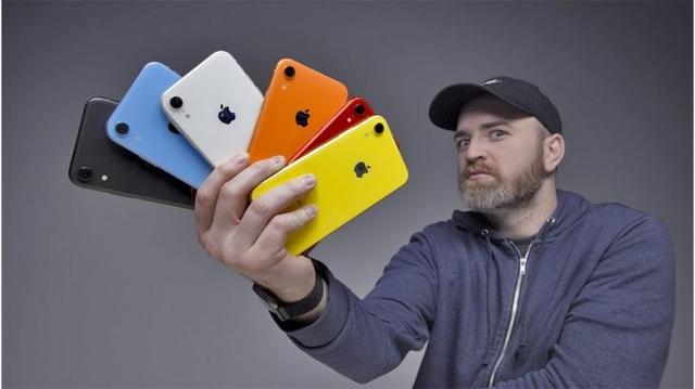 乞丐版iPhone XR恢复供货！降3100元退场，128G五年不卡