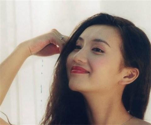 他们曾经红极一时，如今却论为只能演配角，着实让人感慨！