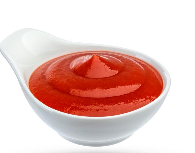 40岁以后，不想血压升高，5种食物，不管多喜欢，都少往嘴里塞