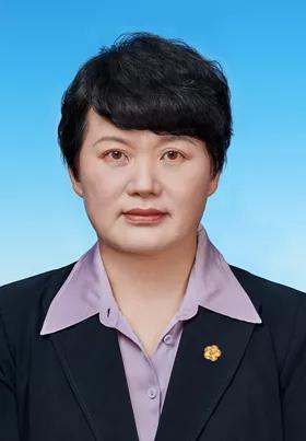 无锡市委常委周凤琴女,汉族,1971年5月生,大学,学士,中共党员,现任