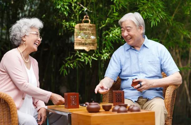 糯米与大米有啥不一样？为什么大米能成为主食，糯米却不行？