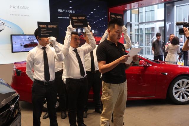 马斯克真的傲慢么？还是雷军的评价中肯：他干的事，我们都想不到