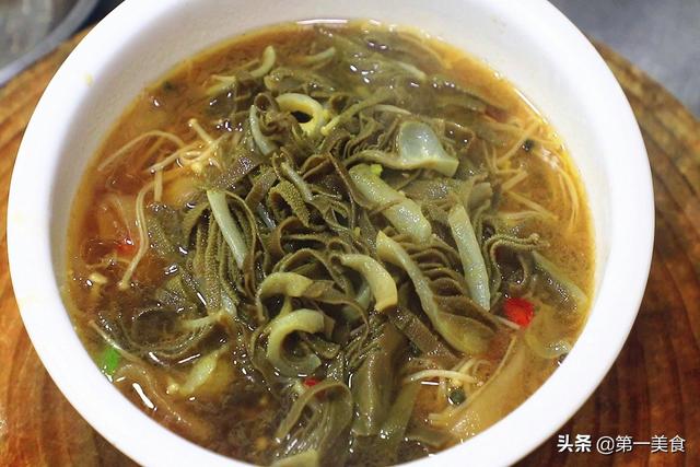毛肚只能涮著吃？大廚教你做地道過江毛肚，麻辣脆爽，10秒出鍋 健身 第7张