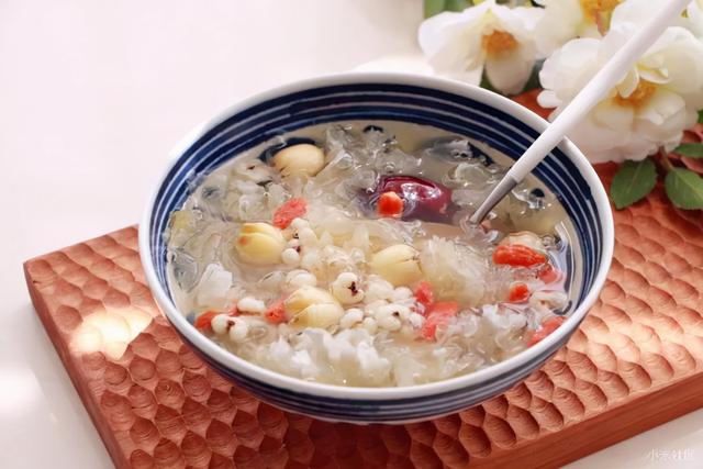 吃香蕉，究竟“伤胃”还是“养胃”？肠胃不好的人，“3物”少碰