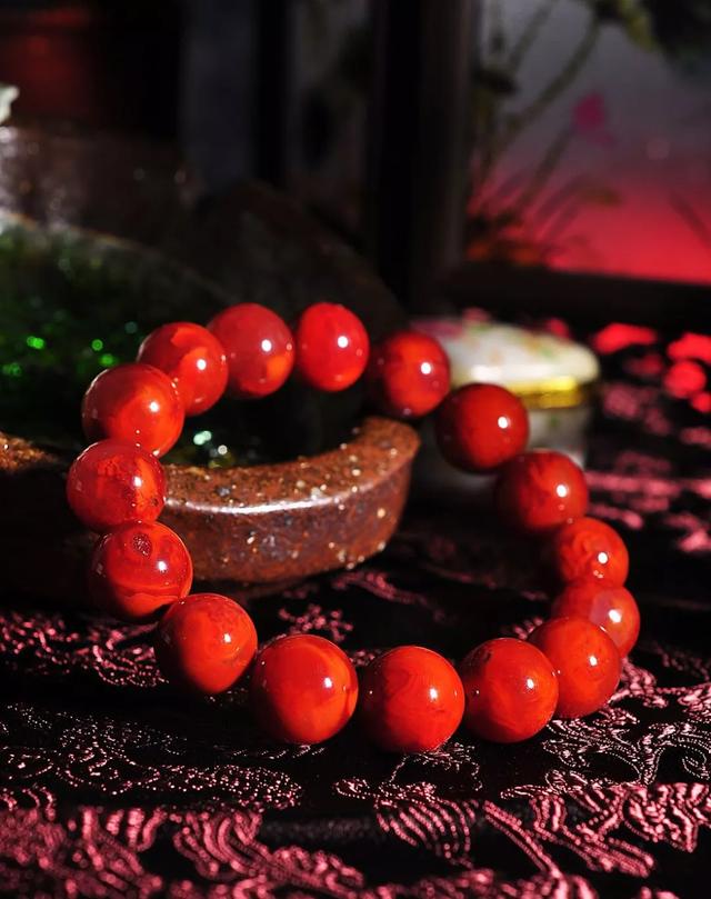 红珊瑚手链