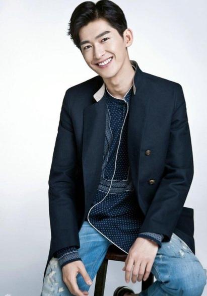 张翰新恋情是圈内新人是谁——张翰新综艺叫什么