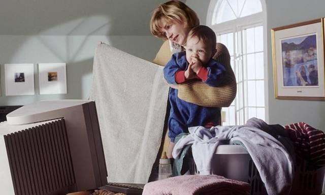 哺乳期是女人一生中最难的时候，宝爸如果爱她，要做好两件事