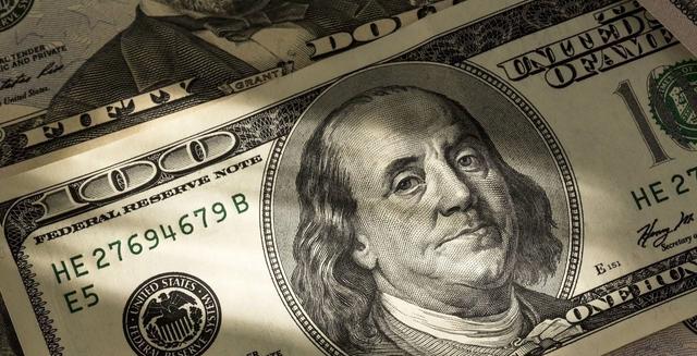 美联储终于不再嘴硬，加息板上钉钉，中国如何应对？