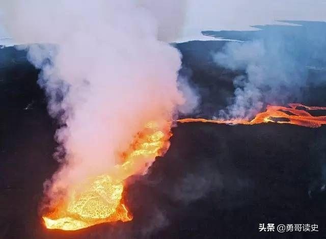 冰岛火山爆发