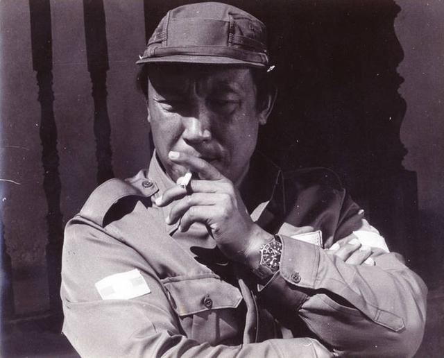 毒枭坤沙:当年有名的金三角大毒枭坤沙，到底是个什么样的人，如今去哪了