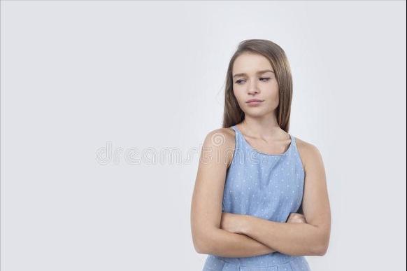 为什么很多人年纪轻轻，总想睡觉，没有力气？医生：这因素是关键