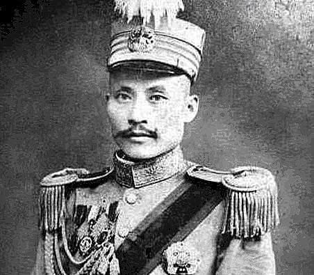 邓演达:蒋介石三次下野都秘密处决了，三位大人物，他们分别是……