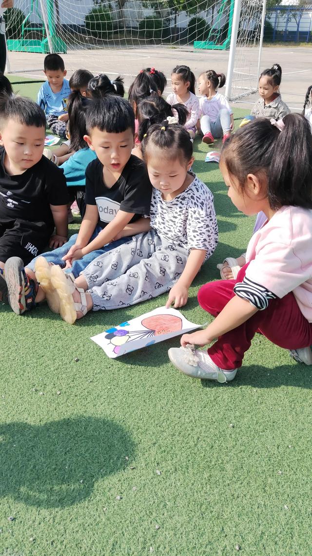 欢度国庆––魏庙镇房村幼儿园