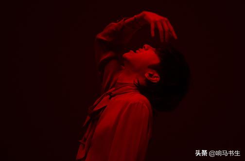 华晨宇是一个怎样性格的人(华晨宇的性格特点)