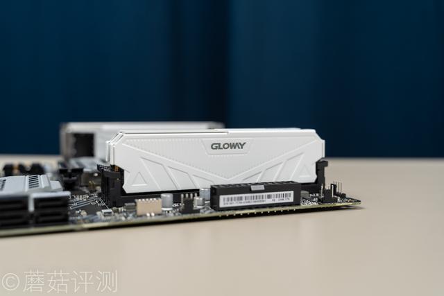 打造一臺主流的精致小主機、5600X搭配GTX1060 6GB顯卡裝機