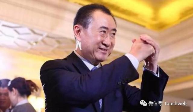 王健林旗下万达商业冲刺港股：上半年净利降20% 王思聪败光20亿