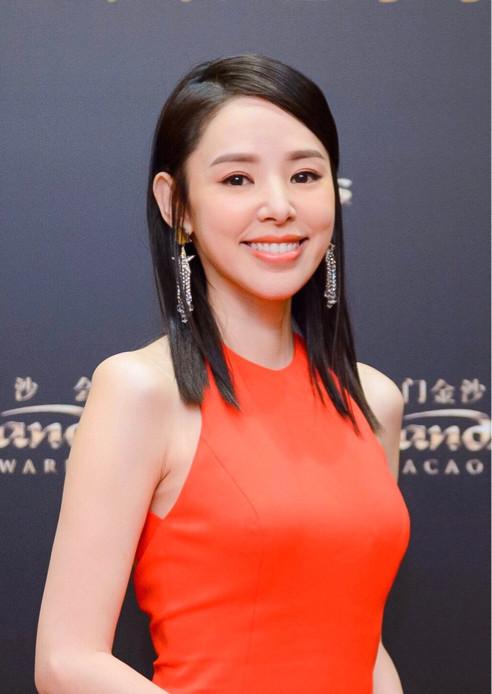 拍剧熬夜日夜颠倒！38岁TVB上位小花直言不辛苦：我觉得非常好玩