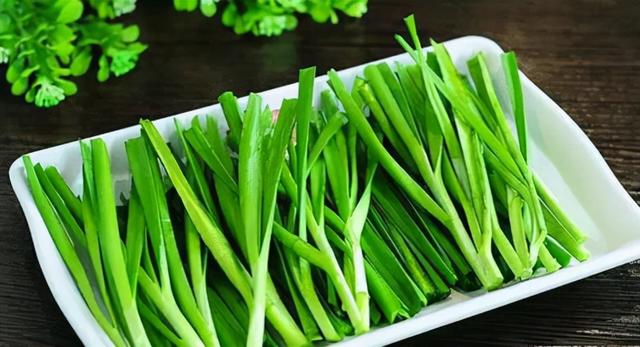 常吃韭菜，或能收获这4大好处，但这5类人，请尽量管住嘴
