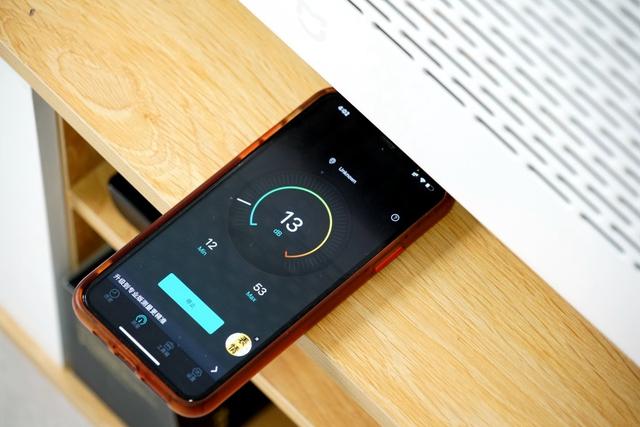 米家石墨烯智能电暖器评测：速度升温导热快，节能更智能