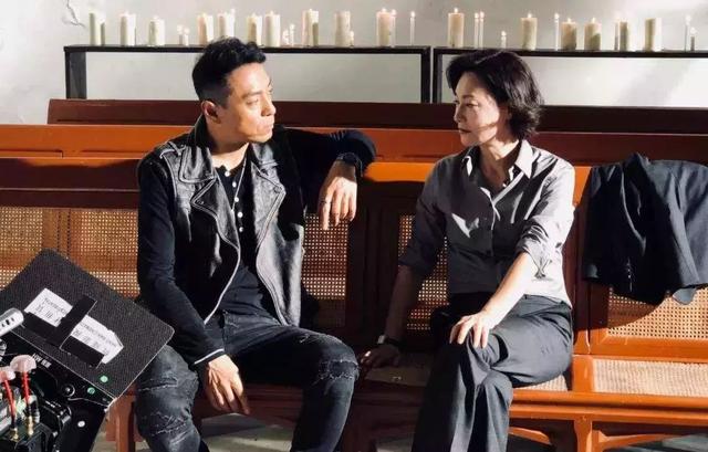 林峯新剧接棒《铁探》，他和蔡卓妍十年后再携手对打惠英红