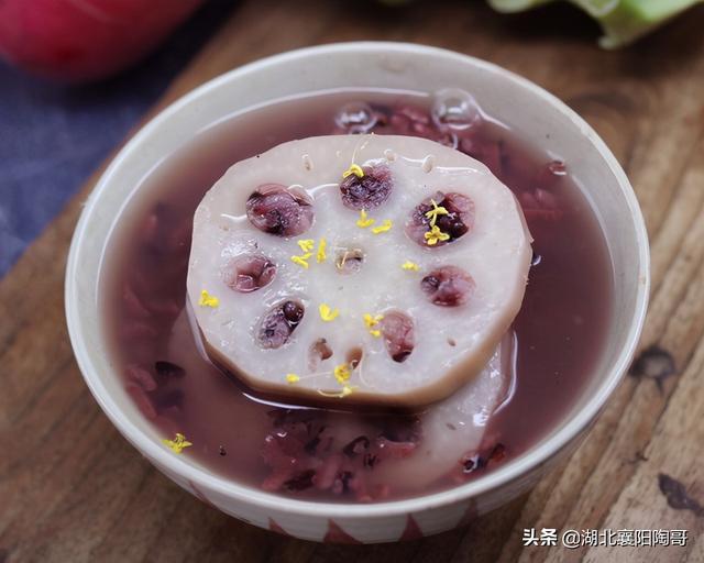 白露到，吃2粥，饮2水，喝2汤，润秋燥解秋乏，开启健康养生模式