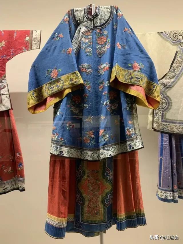 参观纺织品机械展的观后感