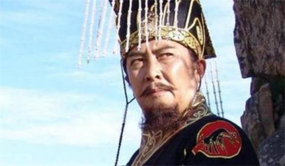 南亚一小国来请皇帝改名，嘉庆大怒：把名字倒过来，一直到现在