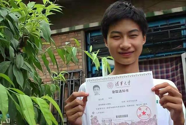 爸爸患精神病，妈妈残疾，这个孩子却说：别人应该羡慕我。为啥？