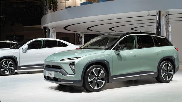 患上苹果依赖症，国产大厂利润下滑35%，央视的呼吁不得不重视