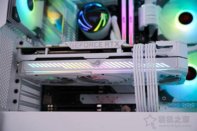 高顏值雪武戰姬純白主題，i7 11700K配RTX3070水冷主機方案
