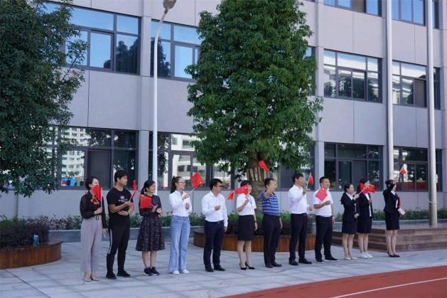 童心向党爱祖国 快乐运动促健康—汉江实验学校幼儿园亲子运动会