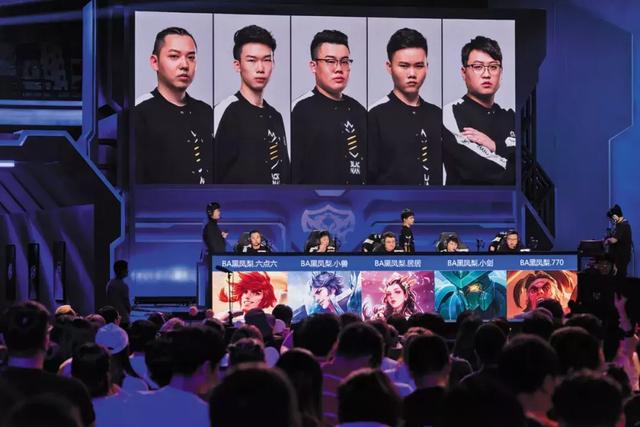 从“人皇”变成创业者的Sky：偶尔直播《魔兽争霸3》，年轻人都不知道这是什么游戏