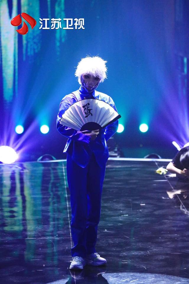 毛晓彤跳舞蒙面舞王(毛晓彤最火的舞蹈视频)