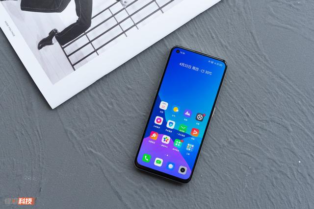 realme 真我 Q3 Pro上手：手感出色的性能怪兽-第8张图片-9158手机教程网