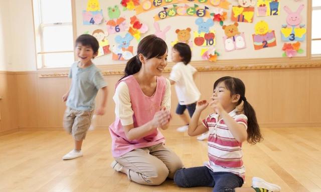 送孩子上幼兒園 我在家哭了一天 孩子入園 父母焦慮怎麼辦 Kks資訊網