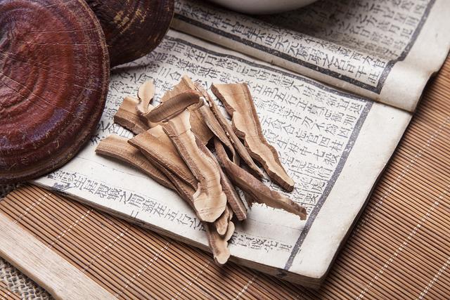 盘点养肝护肝宜用的6种中草药