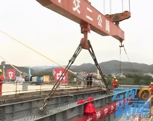 韩国纤风钻液压破碎机